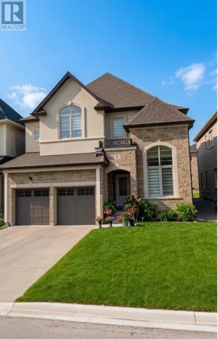 6 KENNETH ROSS BEND, East Gwillimbury (Sharon), Ontario L9N0T7