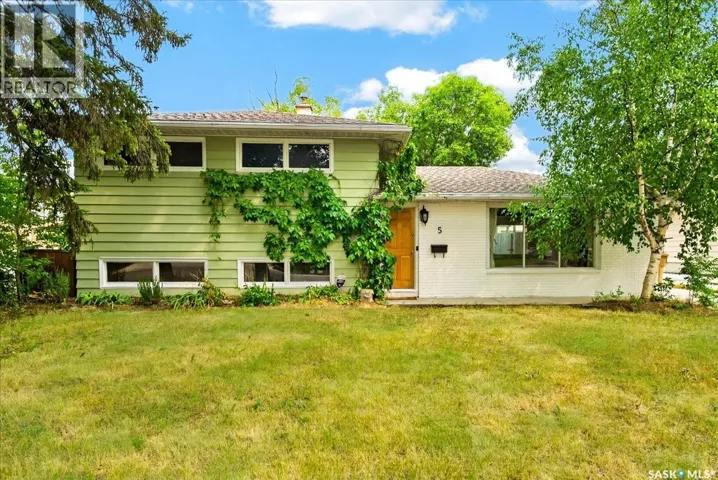 5 Bryant STREET, Regina, Saskatchewan S4S4S5