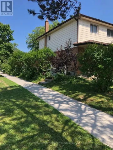 211 PINEWAY BOULEVARD, Toronto (Bayview Woods-Steeles), Ontario M2H1B4