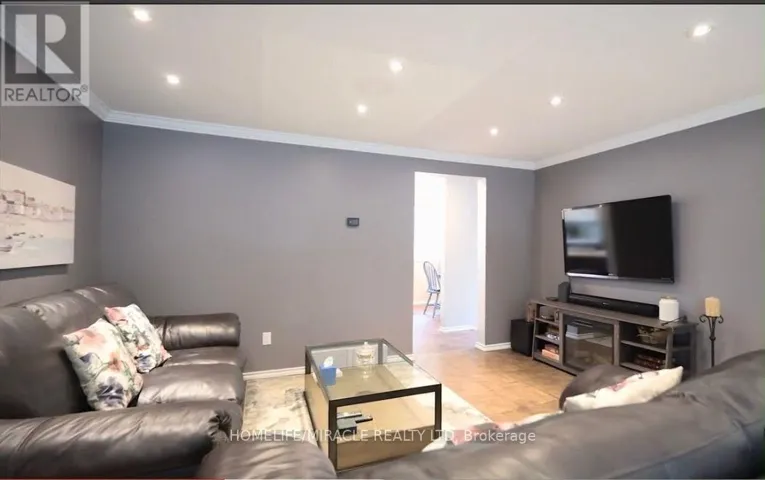 142 HILLMER ROAD, Cambridge, Ontario N1R6N8