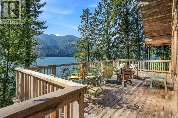 5 Headquarters Bay, Port Alberni, British Columbia V0R1B0