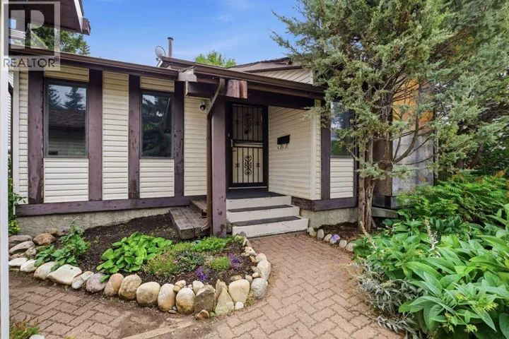 816 Ranchview Circle NW, Calgary, Alberta T3B1G3