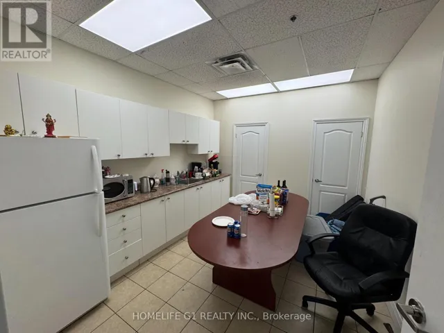 D9 - 100 EXCHANGE DRIVE, Brampton (Goreway Drive Corridor), Ontario L6S0C8