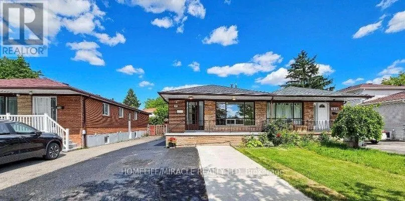 7444 HOMESIDE GARDENS, Mississauga (Malton), Ontario L4T2A7