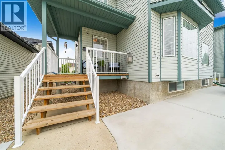 719 Sprague Way SE, Medicine Hat, Alberta T1B4L4