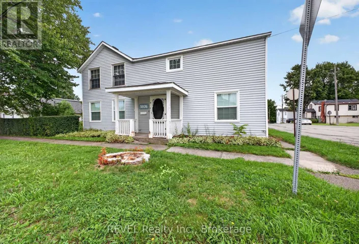 3976 CHIPPAWA PARKWAY, Niagara Falls (Chippawa), Ontario L2G6E3