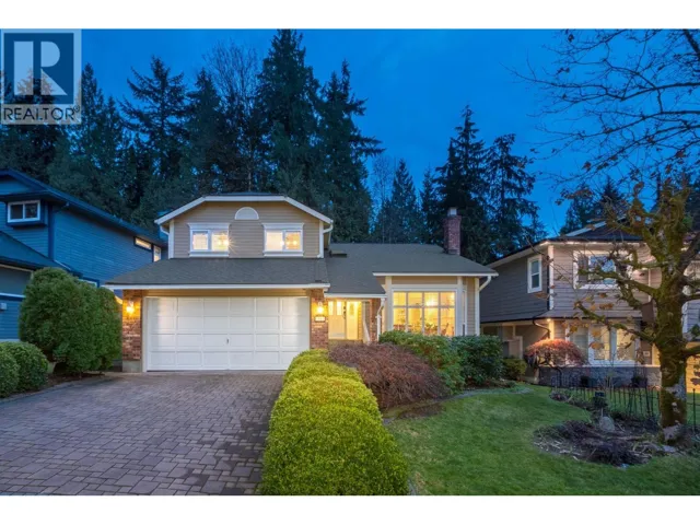 31 ARROW-WOOD PLACE, Port Moody, British Columbia V3H4J1