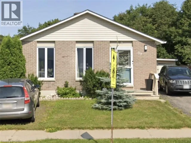 27 HERGOTT Avenue, Elliot Lake, Ontario P5A3B1