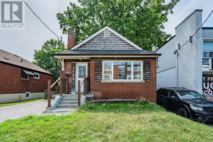 2935 ST CLAIR AVENUE E, Toronto (O'Connor-Parkview), Ontario M4B1N9