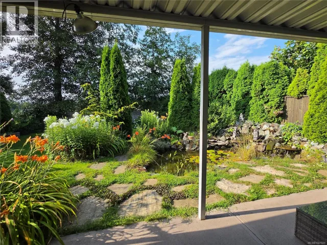 437 Rockland Rd, Campbell River, British Columbia V9W1N7