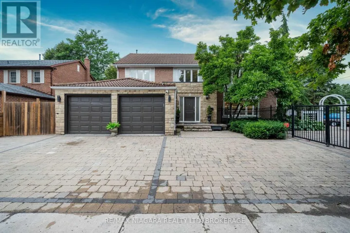 2 AITKEN CIRCLE, Markham (Unionville), Ontario L3R7K6