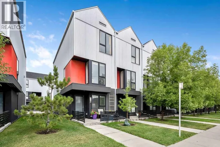 3541 69 Street NW, Calgary, Alberta T3B6E8