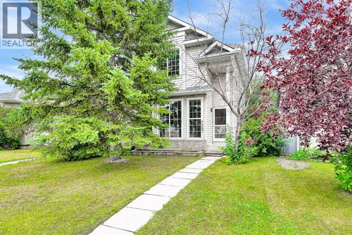 7097 Laguna Way NE, Calgary, Alberta T1Y7A7
