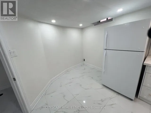 BASEMENT - 637 DOLLY BIRD LANE, Mississauga (Meadowvale Village), Ontario L5W1G8