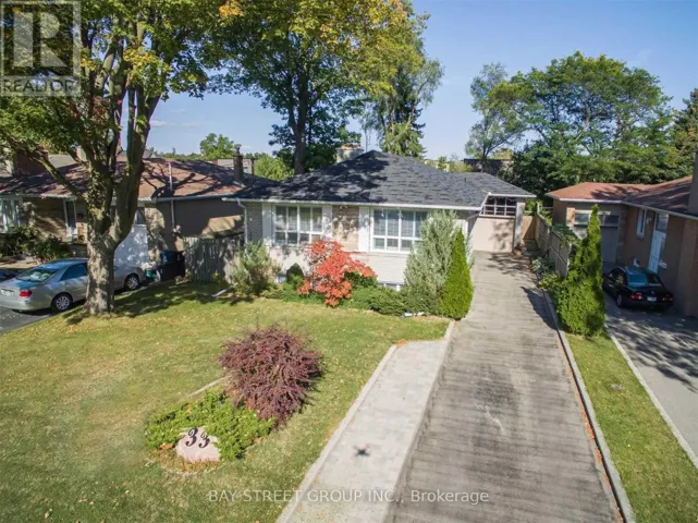 33 HEATHVIEW AVENUE, Toronto (Bayview Village), Ontario M2K2C2