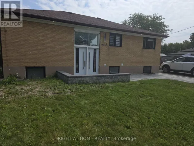 (MAIN FLOOR) - 1 HURON COURT, Aurora (Aurora Heights), Ontario L4G2X7