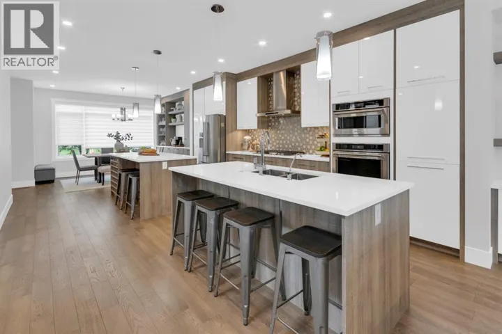 1412 41 Street SW, Calgary, Alberta T3C1X6