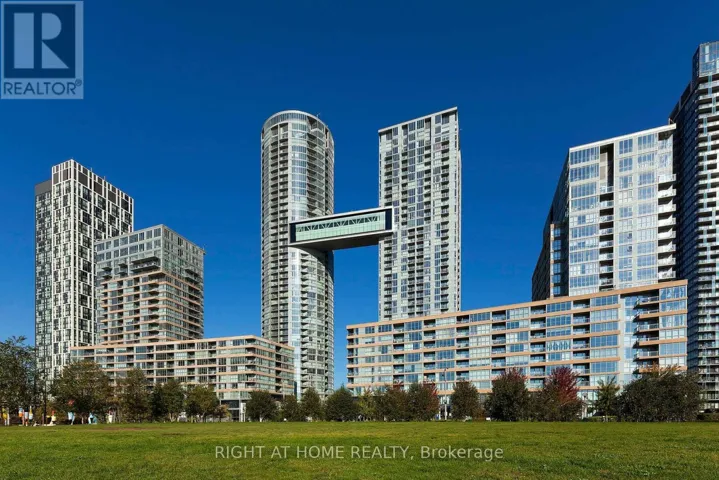 356 - 10 CAPREOL COURT, Toronto (Waterfront Communities), Ontario M5V4B3