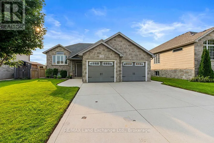 298 STICKEL STREET, Saugeen Shores, Ontario N0H2C1