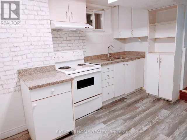 B - 108 LITTLELEAF DRIVE, Toronto (Malvern), Ontario M1B1Z2