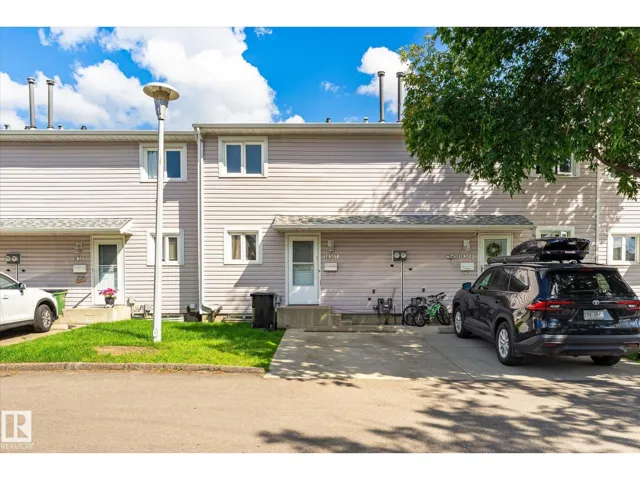 18307 66 AV NW, Edmonton, Alberta T5T1Z5