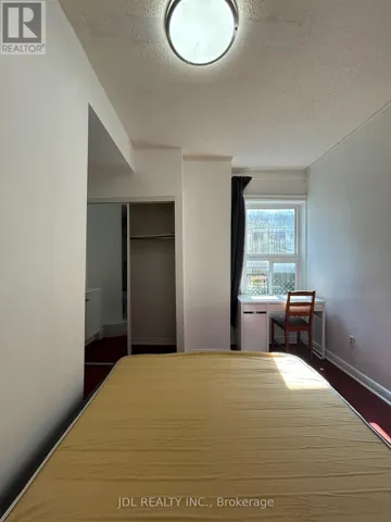 SUITE A MAIN FLOOR - 4 FITZROY TERR TERRACE, Toronto (Kensington-Chinatown), Ontario M5T2K3