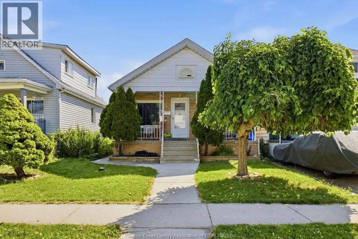 1172 MARION AVENUE, Windsor, Ontario N9A2J4