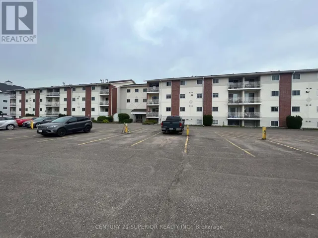 160 725 James Street S, Thunder Bay, Ontario P7E6N3