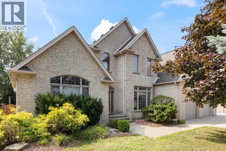 965 WALLACE, Windsor, Ontario N9G2P3