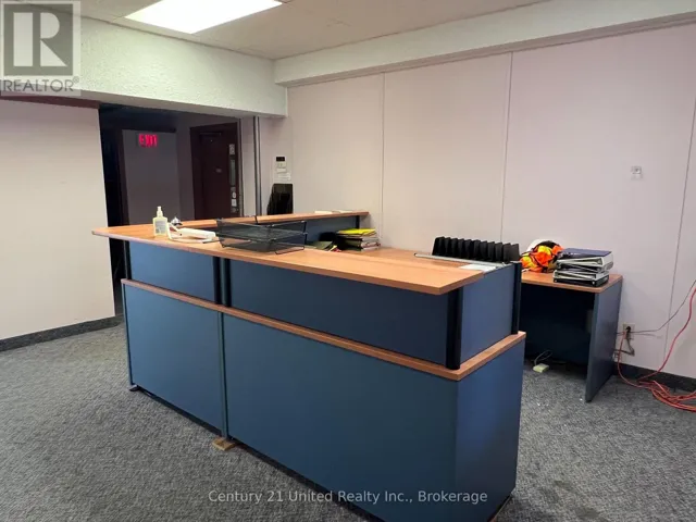 200 - 294 RINK STREET, Peterborough (Town Ward 3), Ontario K9J2K2