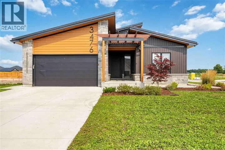3476 PAUL CRESCENT, Plympton-Wyoming, Ontario N0N1E0