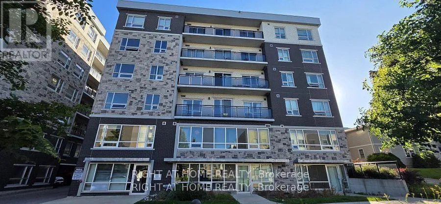 206 - 275A LARCH STREET, Waterloo, Ontario N5L0J1
