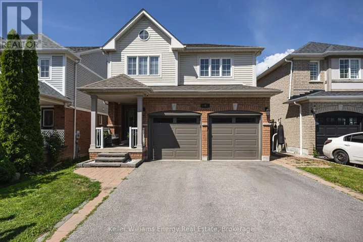 4 HOLMAN COURT, Whitby (Williamsburg), Ontario L1P1W9