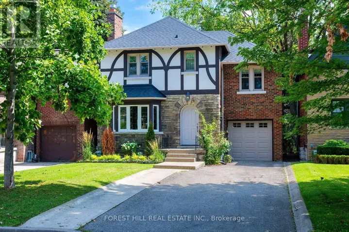 17 FAIRLEIGH CRESCENT, Toronto (Forest Hill North), Ontario M6C3R7