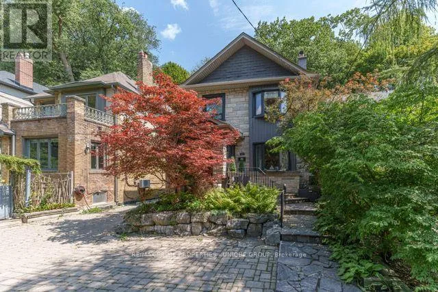103 NEVILLE PARK BOULEVARD, Toronto (The Beaches), Ontario M4E3P7