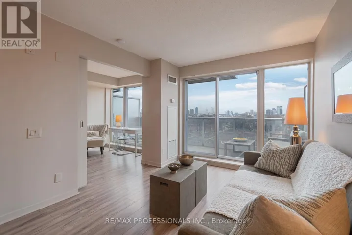 704 - 1040 THE QUEENSWAY, Toronto (Islington-City Centre West), Ontario M8Z0A7