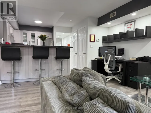 TH39 - 208 NIAGARA STREET, Toronto (Niagara), Ontario M6J3W5