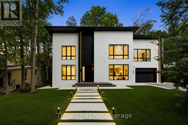 193 BEECHWOOD CRESCENT, Newmarket (Central Newmarket), Ontario L3Y1W2