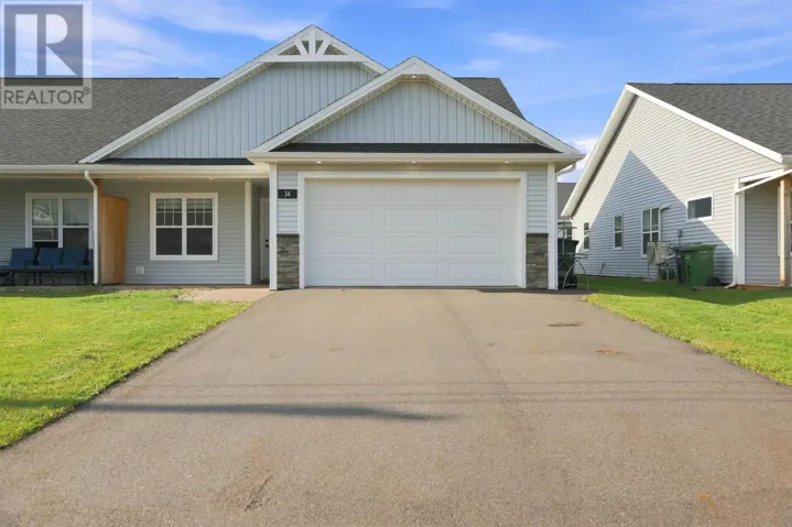 34 Essex Crescent, West Royalty, Prince Edward Island C1E3P4