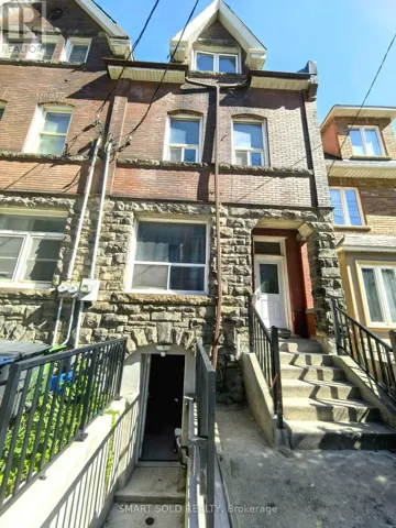 UPPER 437 BATHURST STREET, Toronto (Kensington-Chinatown), Ontario M5T2S9