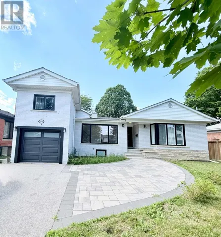 104 GREAT OAK DRIVE, Toronto (Princess-Rosethorn), Ontario M9A1N5