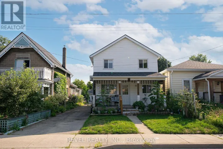 UPPER - 20 FAIR AVENUE, Brantford, Ontario N3S2M5