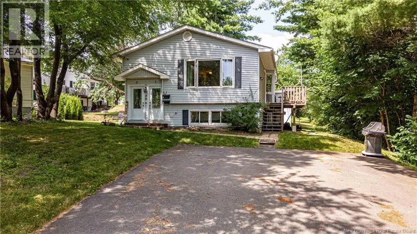 770 Glengarry Place, Fredericton, New Brunswick E3B5Z9