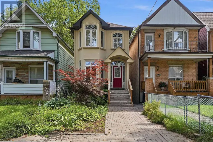 93 EATON AVENUE, Toronto (Danforth), Ontario M4J2Z4