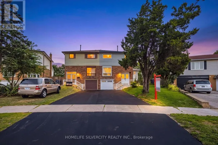 3803 KEENAN CRESCENT, Mississauga (Malton), Ontario L4T3M1