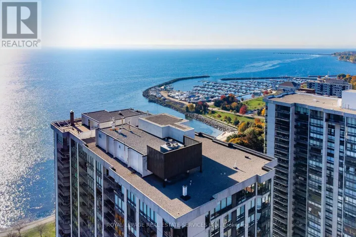 2102 - 2170 MARINE DRIVE, Oakville (BR Bronte), Ontario L6L5V1