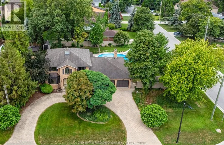 267 ELMGROVE DRIVE, Lakeshore, Ontario N8N4G9