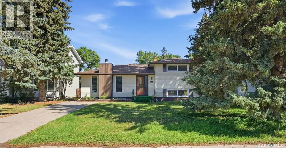 2509 Taylor STREET E, Saskatoon, Saskatchewan S7H1W9
