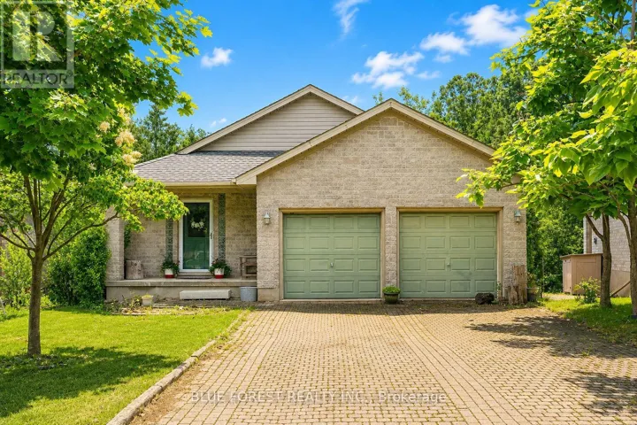 370 JONATHAN STREET, London South (South J), Ontario N5Z5C8