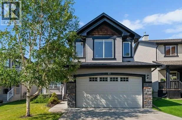10 Westmount Road, Okotoks, Alberta T1S2J1